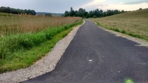 Güter- und Radweg Richtung Hl. Berg